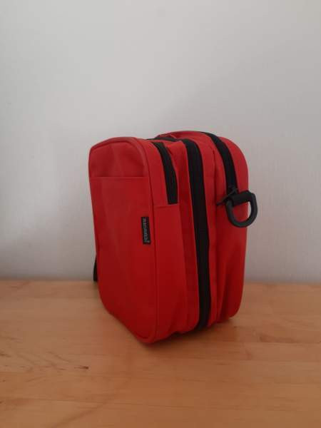 Punainen Marimekko reppu Tampere - valokuva 4