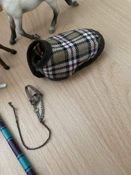 Schleich hevosia/tavaroita Joensuu – foto 4