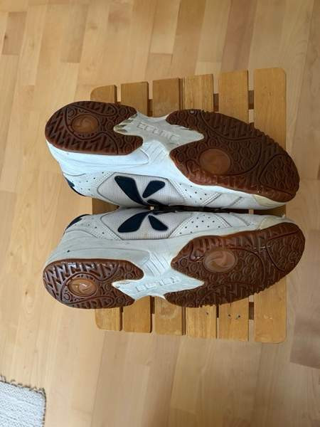 Miesten sisäpelikengät Helsinki - valokuva 5