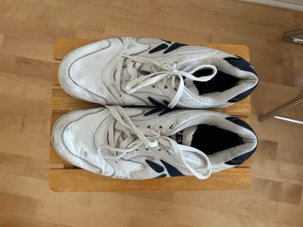 Miesten sisäpelikengät Helsinki - valokuva 2