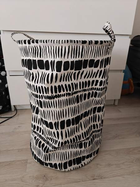 Myydään uusi käyttämätön "pyykki"kori Seinäjoki - valokuva 1