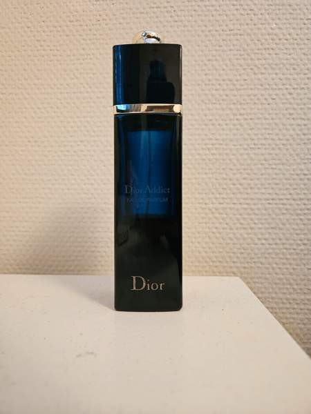 Dior Addict Tuoksu Vantaa - valokuva 1