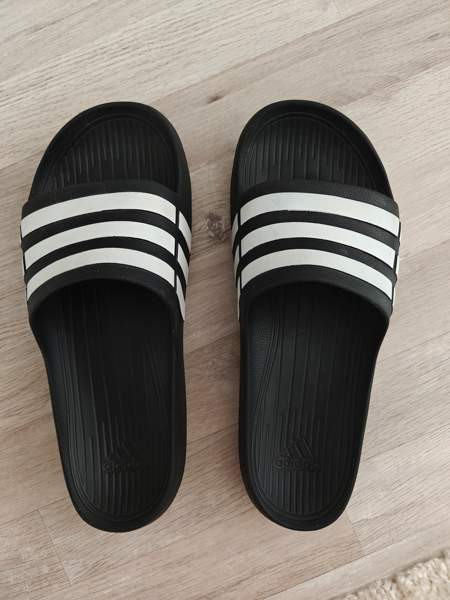 Adidas rantasandaalit koko 44 Porvoo - valokuva 1