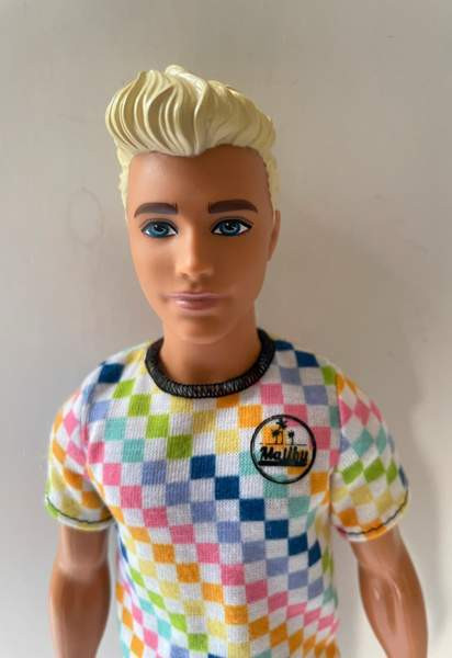 Barbie Fashionistas Ken nukke Turku - valokuva 2