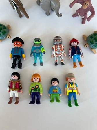 Playmobil hahmot ja eläimet Helsinki - valokuva 2