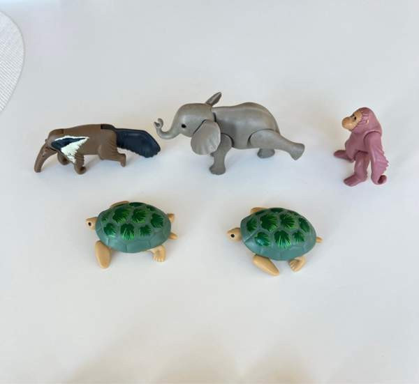 Playmobil hahmot ja eläimet Helsinki - valokuva 4