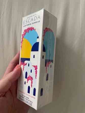 Uusi Escada kesätuoksu  Santorini Sunrise 30ml Вантаа