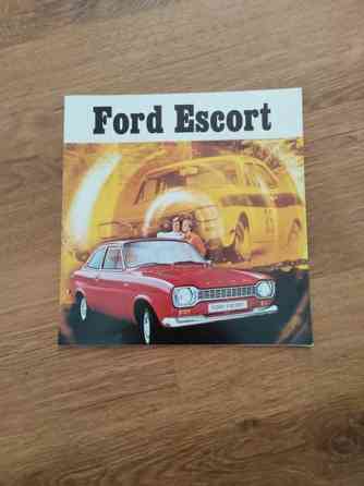 Isoksi aukeava ford esite Parkano