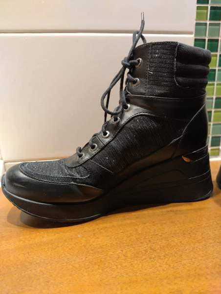 Xti lenkkarit koroilla, koko 40 Oulu - valokuva 5