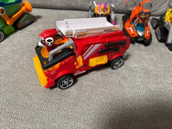 Ryhmä Hau pennut ajoneuvoineen Тампере - изображение 2