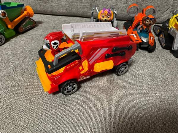 Ryhmä Hau pennut ajoneuvoineen Тампере - изображение 7