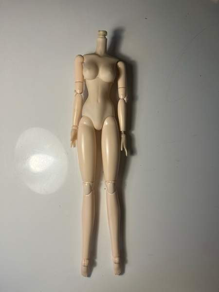 Pullip obitsu keho s Mynämäki – foto 1