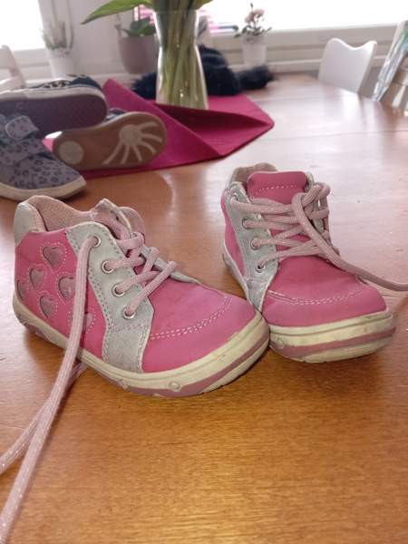 Kengät koko 24 Тампере - изображение 1