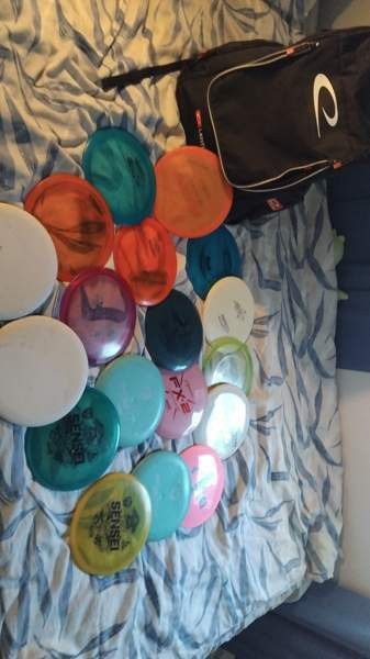 Frisbeegolf bägi ja 18 kiekkoo Jyväskylä - valokuva 1