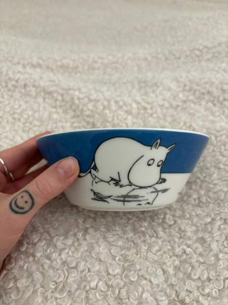 Arabian Muumi astiaston Muumipeikko kulho Helsinki - valokuva 1