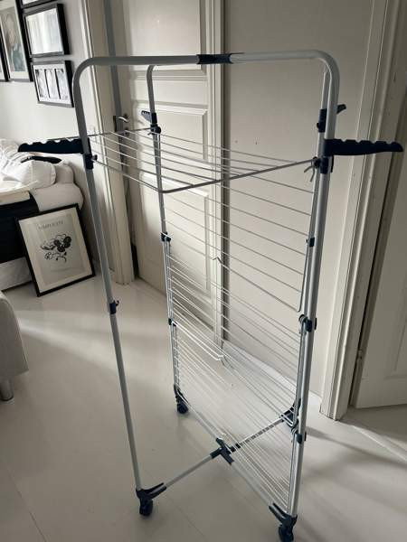 Uusi pyykinkuivausteline Pori – foto 1