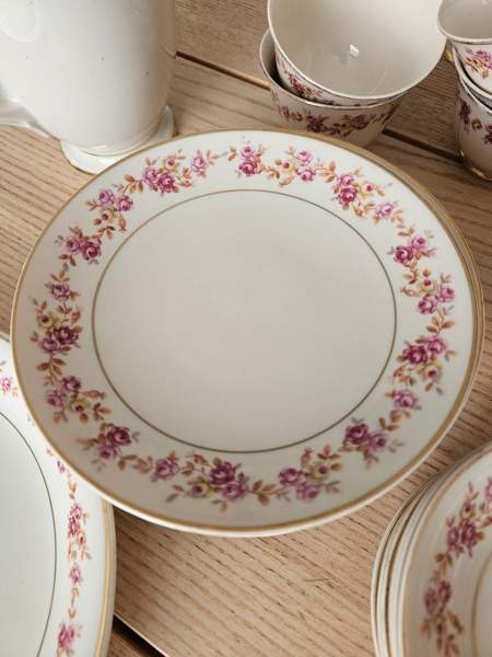 Vanha made in finland posliiniastiasto Tampere - valokuva 4