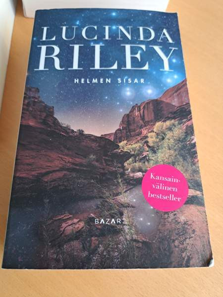 Lucinda Rileyn kirjat Salo – foto 4