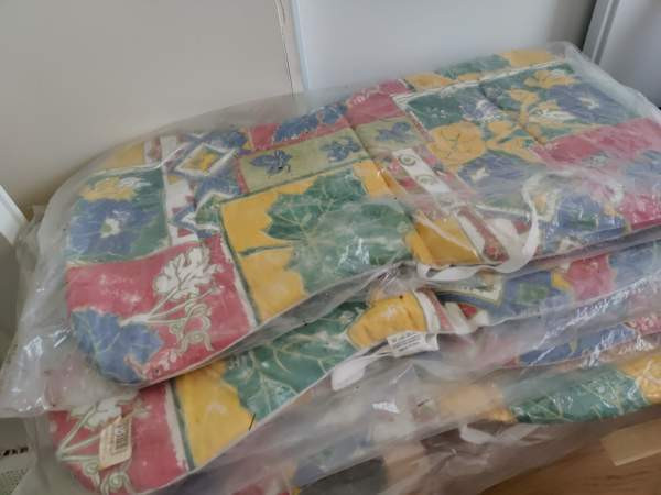 Puutarhatuolien istuinsuojat Keminmaa - photo 3