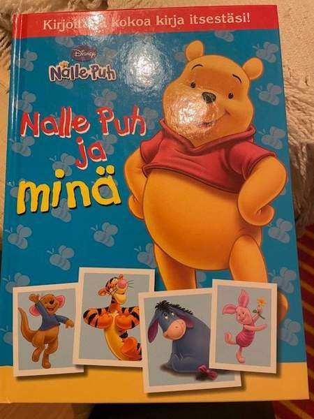 Nalle Puh ja Minä : kokoa kirja itsestäsi Vantaa - valokuva 1