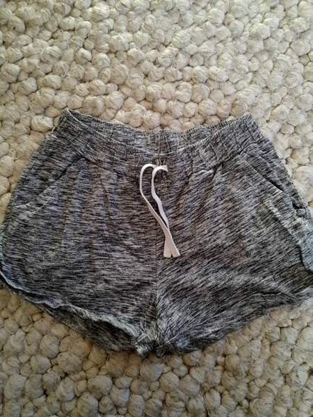 Lindex shortsit Jyvaeskylae - photo 1