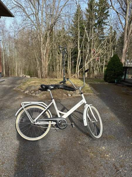 Valkoinen 24 tuumainen jopo Salo - valokuva 2