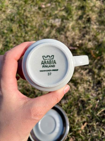 Arabia espresso muki ja aluslautanen Helsinki - valokuva 2