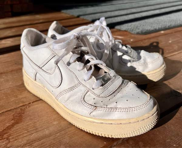 Nike airforce 1 tennarit koko 38,5 (24 cm) Ювяскюля - изображение 1