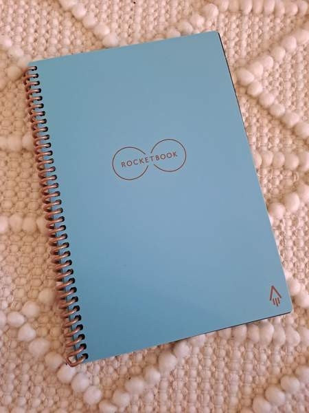 Uudelleen käytettävä vihko Rocketbook core Jyvaeskylae – foto 1
