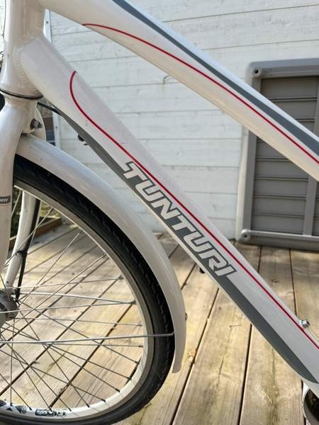Toimiva naisten Tunturi-pyörä 28” Espoo - valokuva 3
