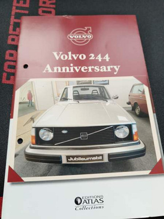 Volvo 244 Anniversary 1927-1977 Порвоо - изображение 4