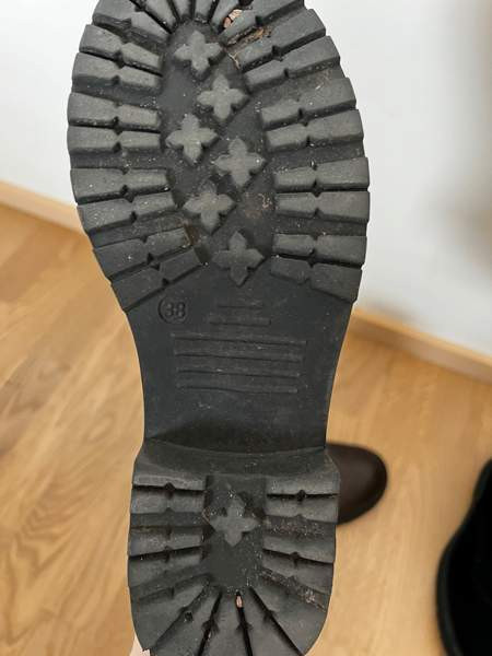 Naisten kenkiä Лаппенранта - изображение 3