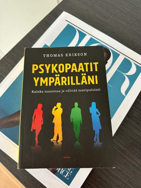 Psykopaatit ympärilläni kirja kerran luettu Vantaa – foto 1