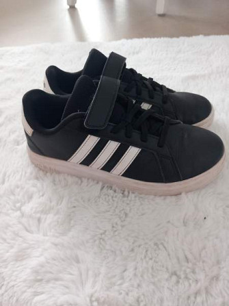 Adidas koko 34 tennarit Helsinki - photo 1