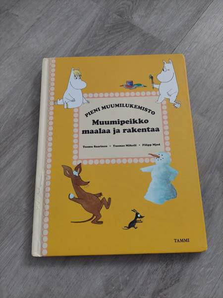 Muumi maalaa ja rakentaa -kirja Muhos - photo 1