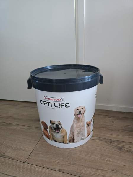 Koiranruoka säilytysastia Kaarina – foto 1