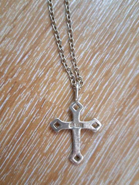 Kalevalan hopeinen Illusioni risti 3 cm Оулу - изображение 4