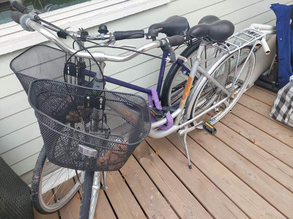 Naisten polkupyörät Helsinki - valokuva 1