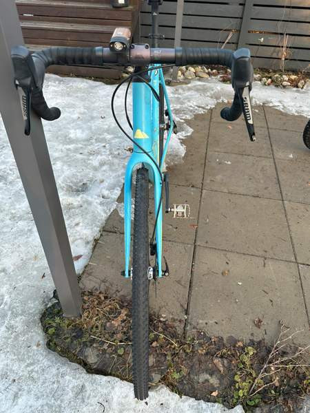 Canyon Inflite AL SLX Миккели - изображение 2