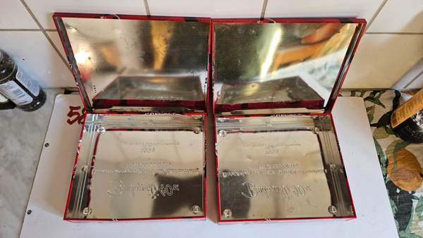 Vintage peltirasia Hellas pelti sisustus keräily Helsinki - valokuva 7