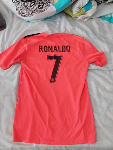 Ronaldo paita Vihti - valokuva 2