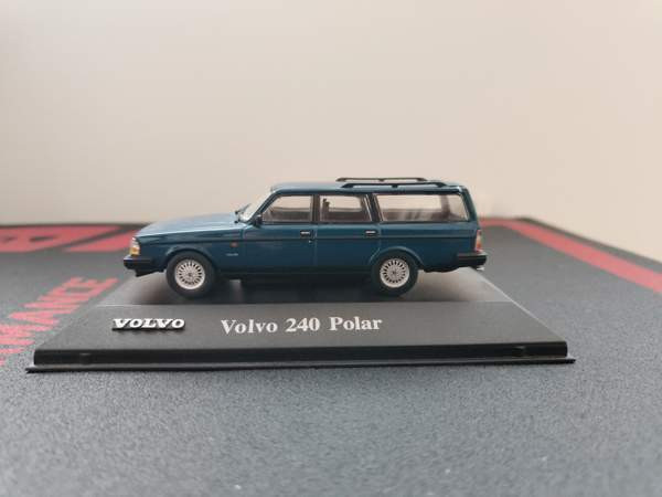 Volvo 240 Polar Порвоо - изображение 1