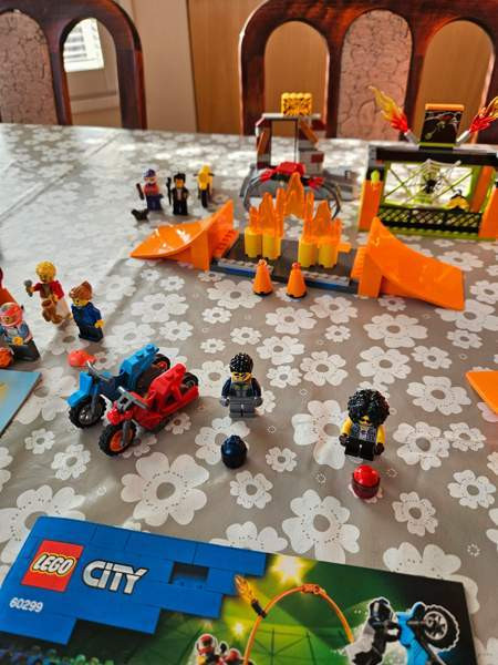 Myydään Lego City 60293, 60295 ja 60299 Espoo - valokuva 6