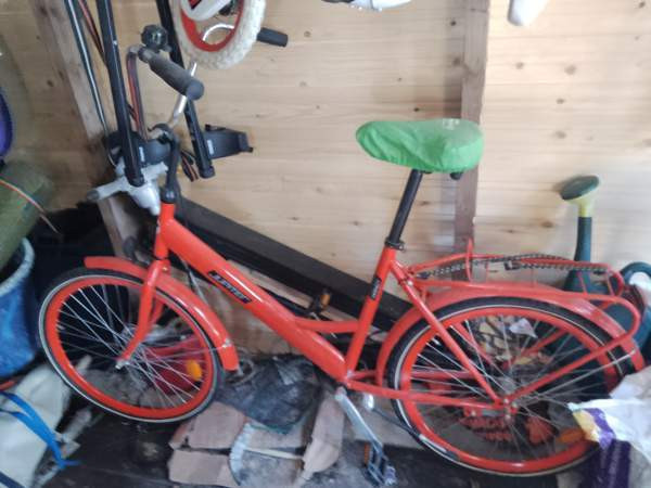 Jopon näköinen pyörä. Siilinjärvi - valokuva 1