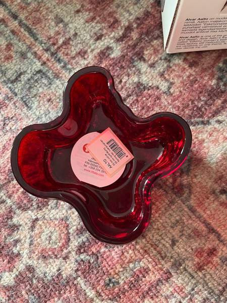 Aalto tuikku tulenpunainen Helsinki - valokuva 2