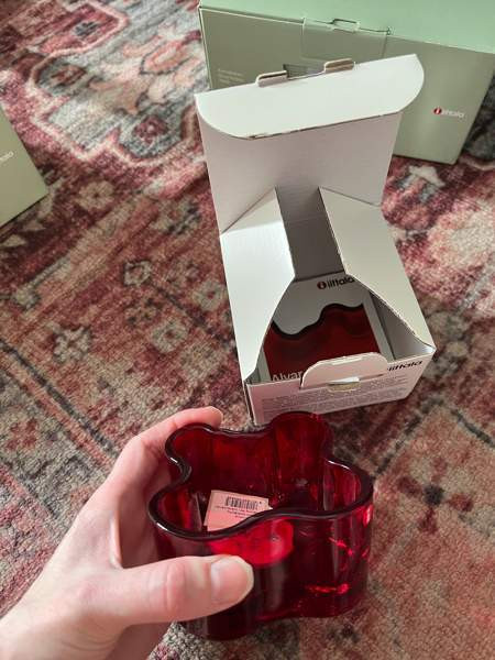 Aalto tuikku tulenpunainen Helsinki - valokuva 1