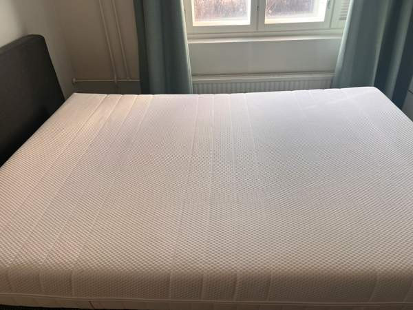 ÅKREHAMN 140x200 semi-firm/white Helsinki – foto 2