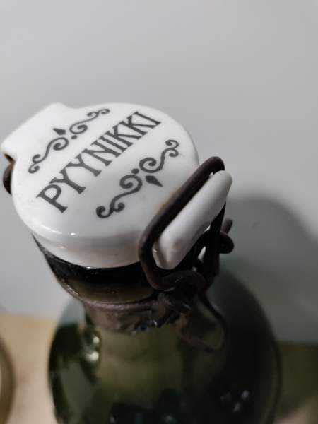 Pyynikki lasipullo n.40 cm kork. Турку - изображение 1