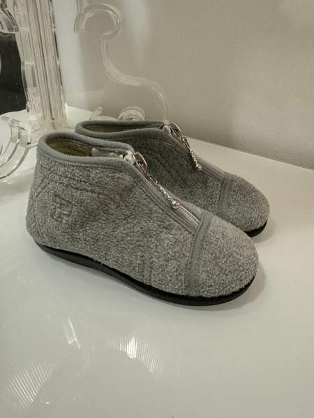 Polarn o pyret villa/huopa kerhotossut / kengät 26 Раума - изображение 1