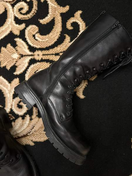 nahkaiset saappaat Kuopio - valokuva 2